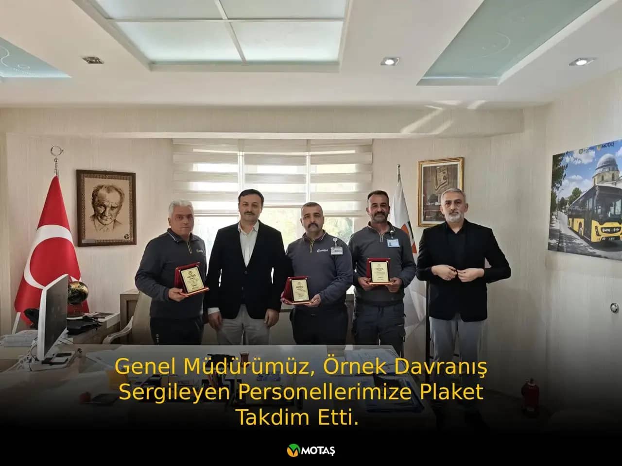 Personellerimize Plaket Takdim Edildi.